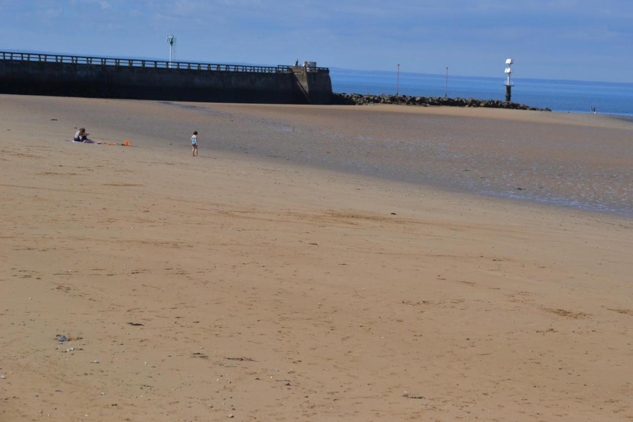 Gite "Au P'Tit Tourois" De Plain-Pied Tout Confort Avec Veranda Proche D'Omaha Beach Et De Bayeux Accueillant Les Animaux Exteriér fotografie